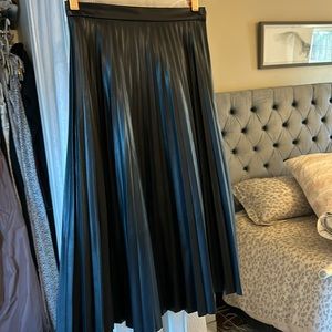 7 for all mankind  Leather pleated skirt- never worn